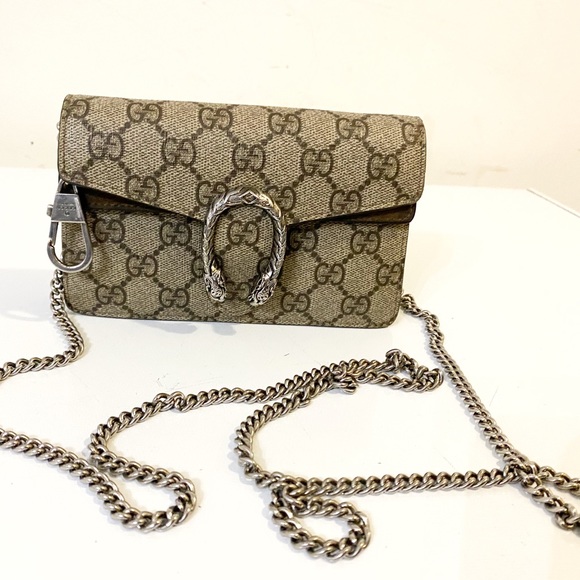 GUCCI MINI DIONYSUS SUPER BEIGE GG SUPREME CANVAS CROSS BODY BAG - Picture 2 of 16